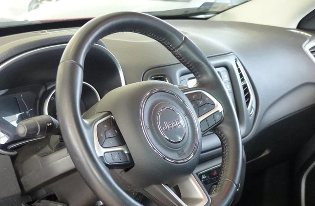 Jeep Compass cena 69999 przebieg: 42970, rok produkcji 2017 z Izbica Kujawska małe 191